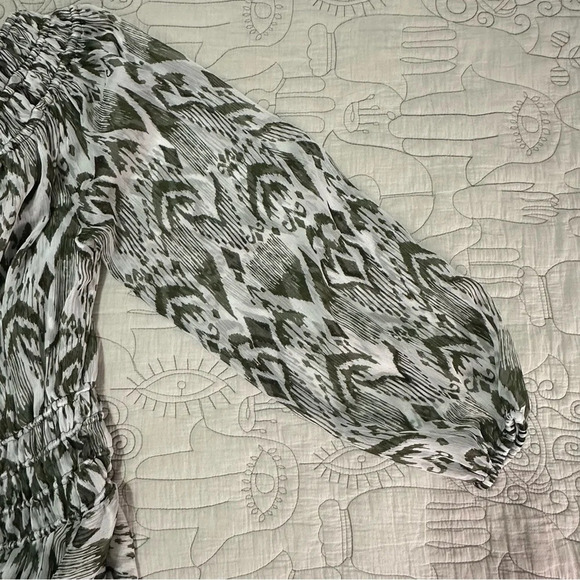 NWT MISA Crewneck Ikat Printed Mini Dress Size XS Moss Olive - Picture 11 of 15